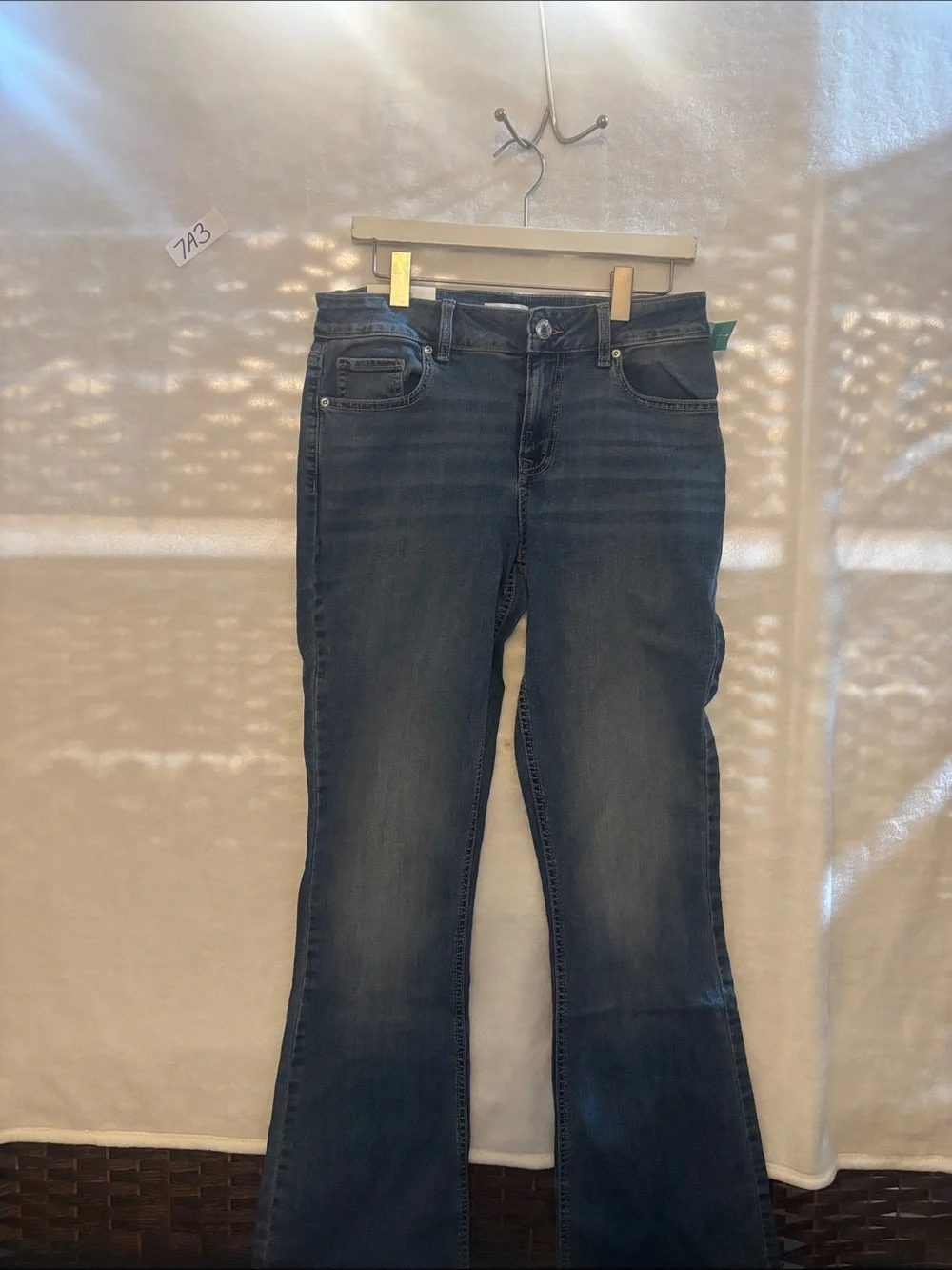Maurice’s 10 x-long mid rise flare jeans NWT